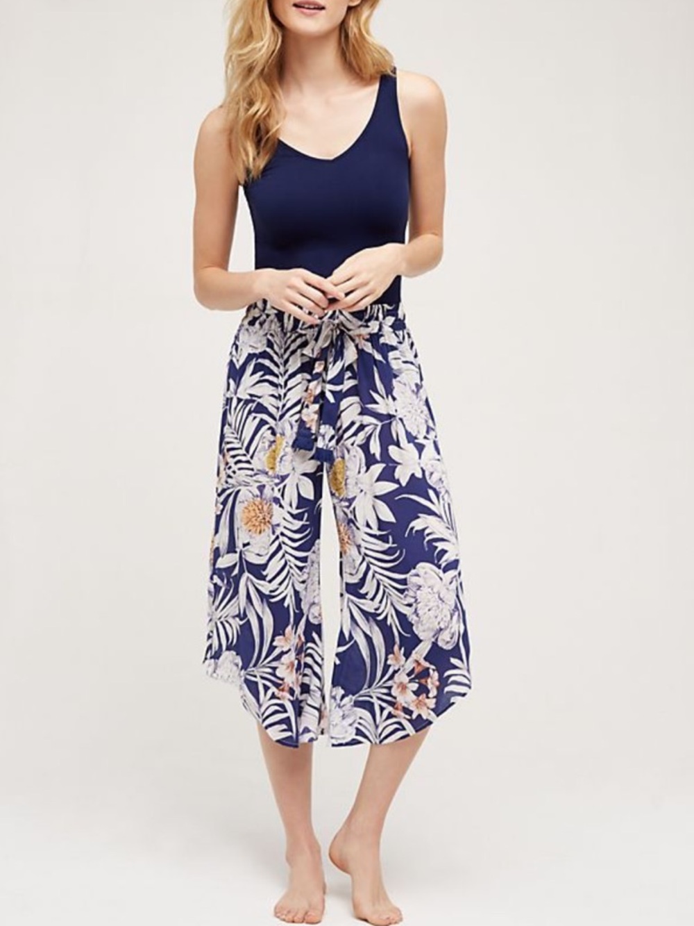 ANTHROPOLOGIE By Eloise Kalalau Cropped Sleep Pants medium